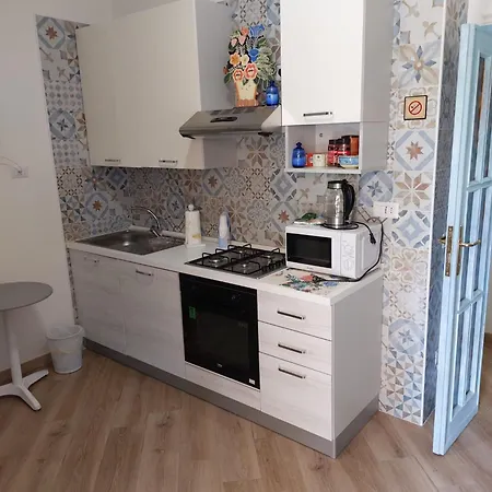 Asfodelia-corallo 招待所 阿尔盖罗